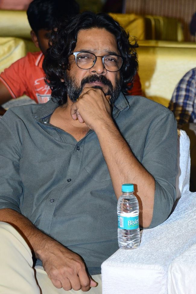 Maharshi-Movie-Pre-Release-Event